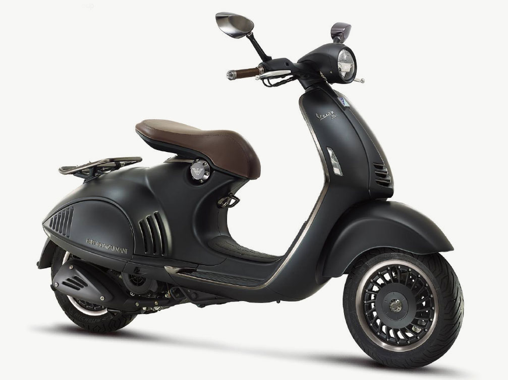 Stil und  Kult pur. Die neue Vespa 946 Emporio Armani